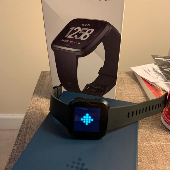 Fitbit Versa - Picture 7 of 8